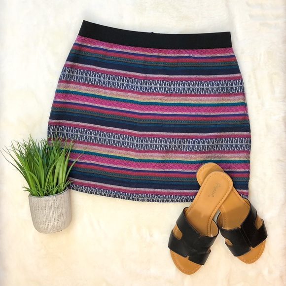 American Eagle Outfitters Dresses & Skirts - American Eagle Tribal Print Mini Skirt